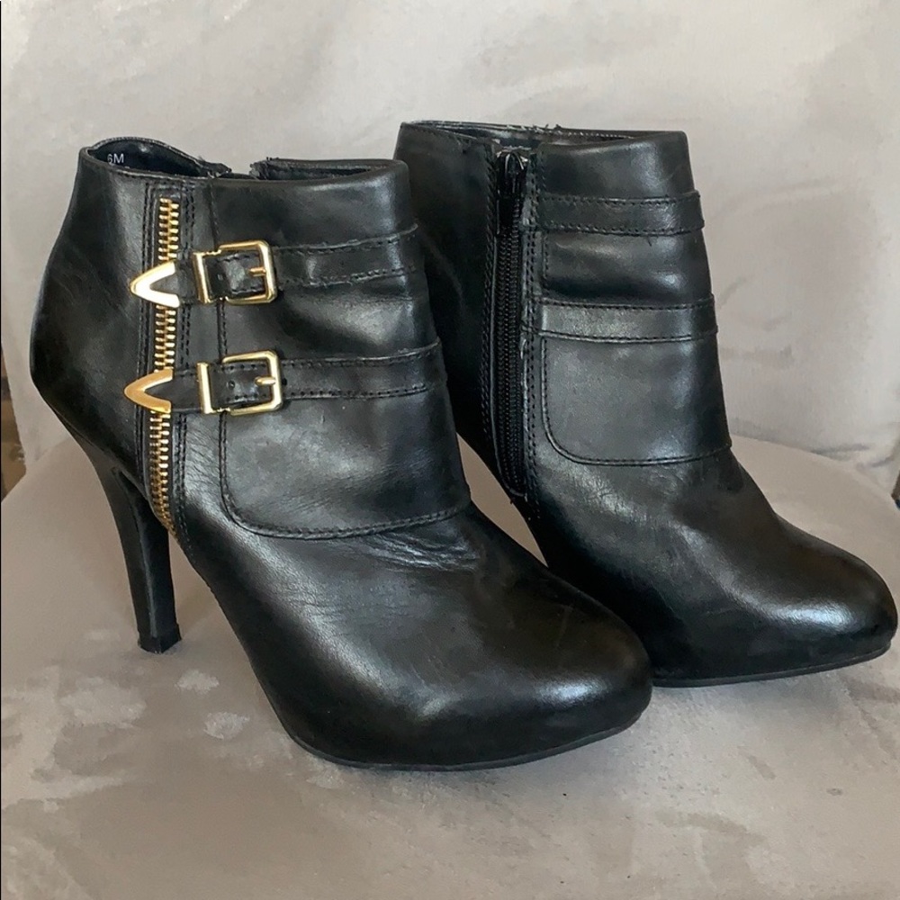 Me Too leather booties